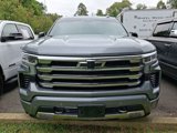 Used 2024 Chevrolet Silverado 1500 High Country image 2