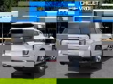 New 2025 Chevrolet Suburban Premier image 4