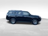 Used 2022 Toyota 4Runner TRD Off-Road Premium image 4