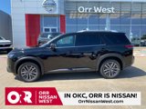 New 2025 Nissan Pathfinder SL image 2