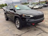 Used 2022 Jeep Cherokee Trailhawk image 3