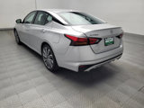 Used 2023 Nissan Altima 2.5 SL image 5