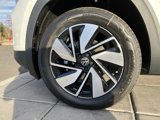 New 2025 Volkswagen Atlas SEL image 4