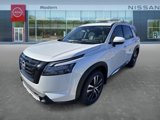 New 2025 Nissan Pathfinder Platinum w/ Black Appearance Package image 5