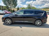 New 2025 Chrysler Pacifica Pinnacle image 2