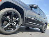 New 2023 Jeep Grand Cherokee L Laredo image 5