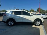 Used 2016 Nissan Rogue SV w/ SV Family Package image 6