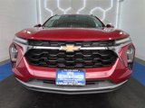 Used 2025 Chevrolet Trax LT image 2