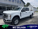 New 2025 Ford F250 XLT w/ FX4 Off-Road Package image 3