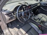 Certified 2024 Porsche Macan image 4