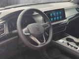 New 2025 Volkswagen Atlas Cross Sport SE image 3