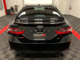 Used 2024 Toyota Camry SE image 3