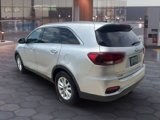 Used 2020 Kia Sorento LX w/ LX I4 Convenience Package image 6