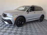 Certified 2022 Volkswagen Tiguan SE R-Line image 4