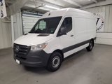 Used 2025 Mercedes-Benz Sprinter 2500 image 2