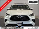 Used 2022 Toyota Highlander XLE image 2