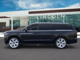 New 2025 Lincoln Navigator L Reserve image 3