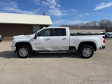 Used 2022 Chevrolet Silverado 2500 High Country w/ Technology Package image 2