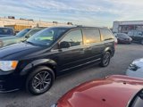 Used 2017 Dodge Grand Caravan SXT image 5