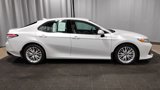 Used 2019 Toyota Camry image 2