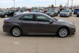 Used 2022 Toyota Camry SE image 4