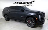 Used 2025 Cadillac Escalade ESV V image 2
