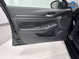 Used 2025 Nissan Altima 2.5 SV image 6