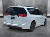 Used 2019 Chrysler Pacifica Touring-L Plus w/ S Appearance Package image 5