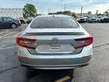 Used 2018 Honda Accord Sport image 4