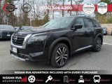 New 2025 Nissan Pathfinder Platinum image 2