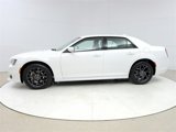 Used 2023 Chrysler 300 Touring L image 4