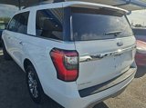 Used 2018 Ford Expedition Limited image 3