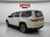Used 2022 Jeep Wagoneer Series III image 2