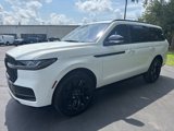 New 2025 Lincoln Navigator Reserve image 2
