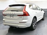 Certified 2022 Volvo XC60 B5 Momentum w/ Climate Package image 5