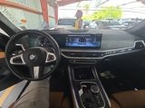 Used 2024 BMW X5 sDrive40i w/ M Sport Package image 3