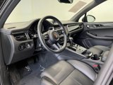 Used 2024 Porsche Macan image 4