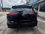 Used 2021 Toyota Highlander XLE image 5