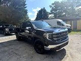 Used 2025 GMC Sierra 1500 SLT image 2