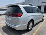 Used 2024 Chrysler Pacifica Touring-L image 6