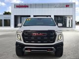 Used 2025 GMC Yukon AT4 image 2