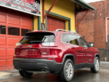 Used 2021 Jeep Cherokee Latitude Lux w/ Comfort/Convenience Group image 3