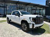 Used 2025 GMC Sierra 3500 Denali Ultimate image 2