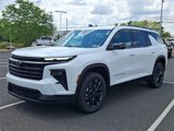 New 2026 Chevrolet Traverse LT w/ Enhanced Driving Package image 2
