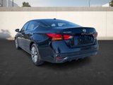 Used 2024 Nissan Altima 2.5 SV image 3