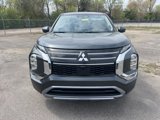 New 2025 Mitsubishi Outlander SE image 2