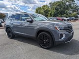 New 2026 Volkswagen Atlas SE image 2
