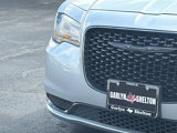 Used 2023 Chrysler 300 Touring w/ Sport Appearance Package image 5
