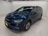 New 2025 Chrysler Pacifica Select image 2