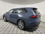 Used 2024 Toyota Grand Highlander AWD image 5